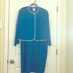 Leslie Fay short sleeve dress w/ matching jacket